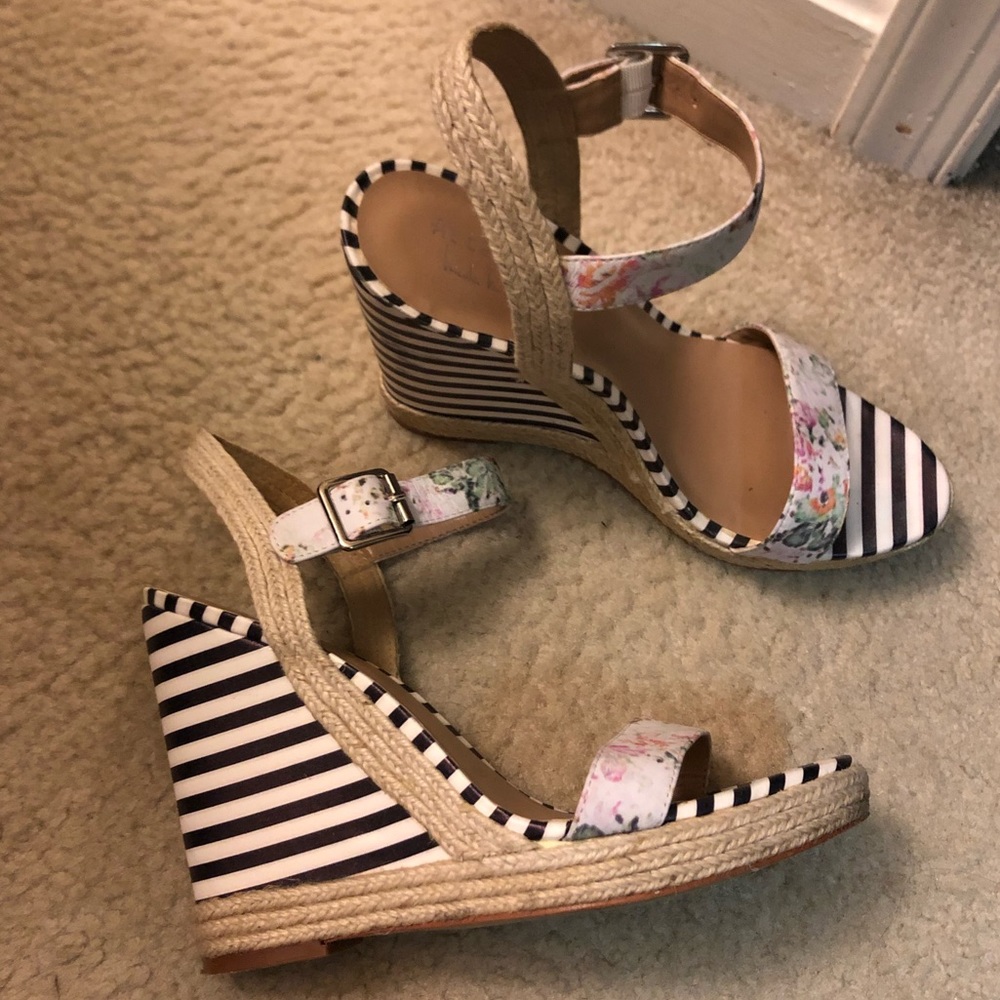 Nicole Miller striped floral espadrille 10